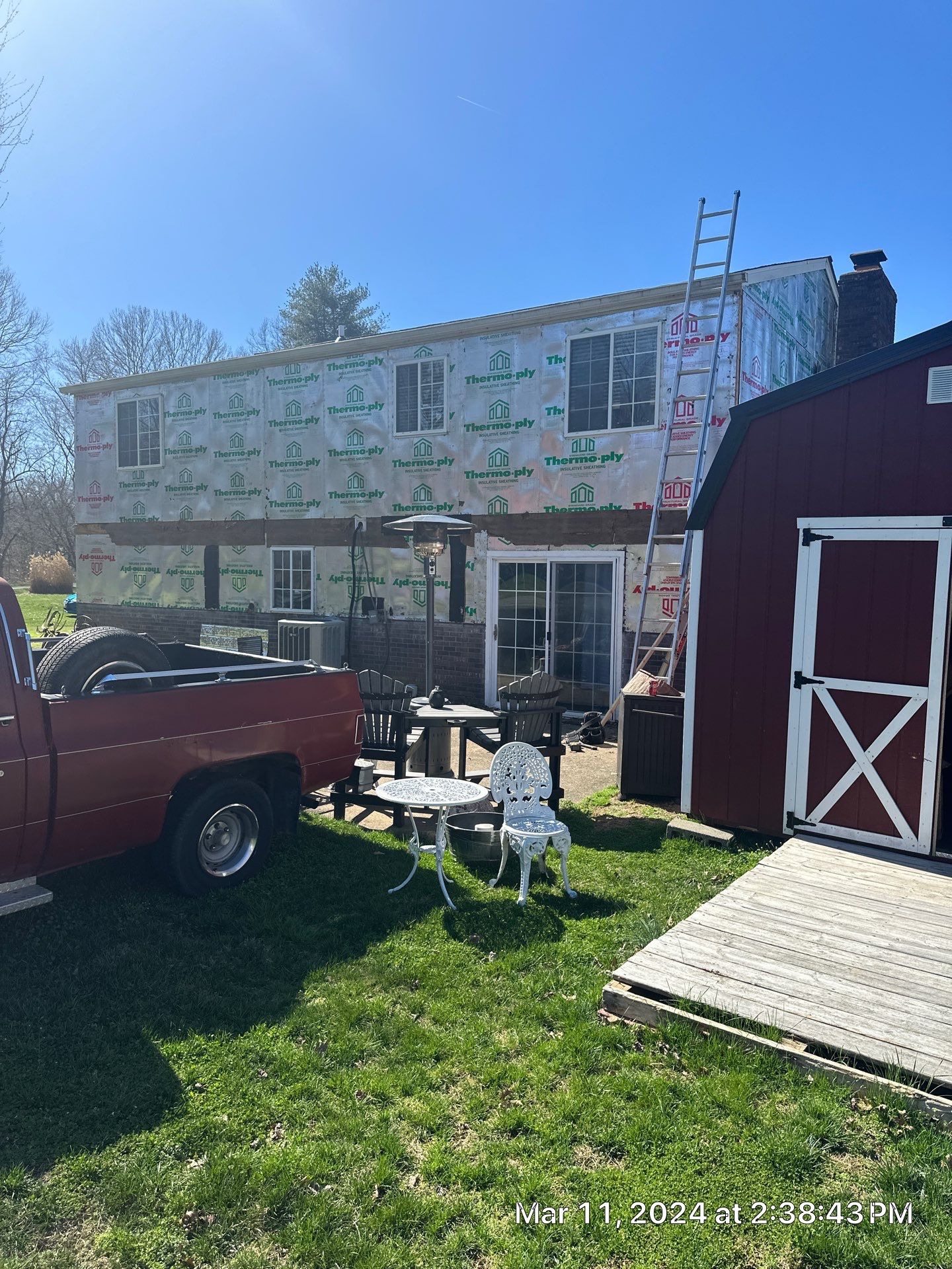Siding Installation using Mastic Plygem Carvedwood by Fahey Roofing + Contracting