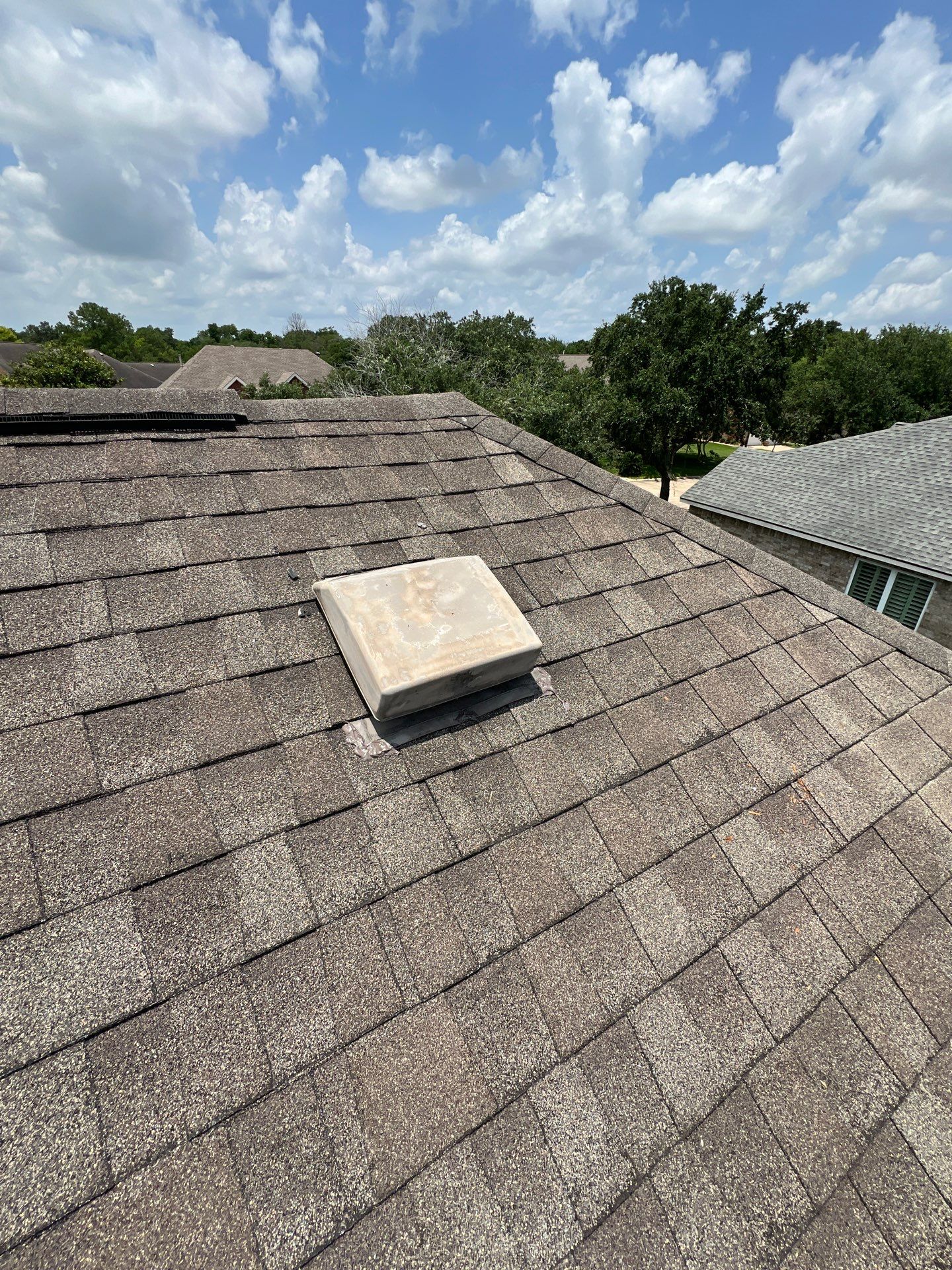 Hail Damage using Owen's Corning Duration (Lifetime) Shingles by Roof Repair Company