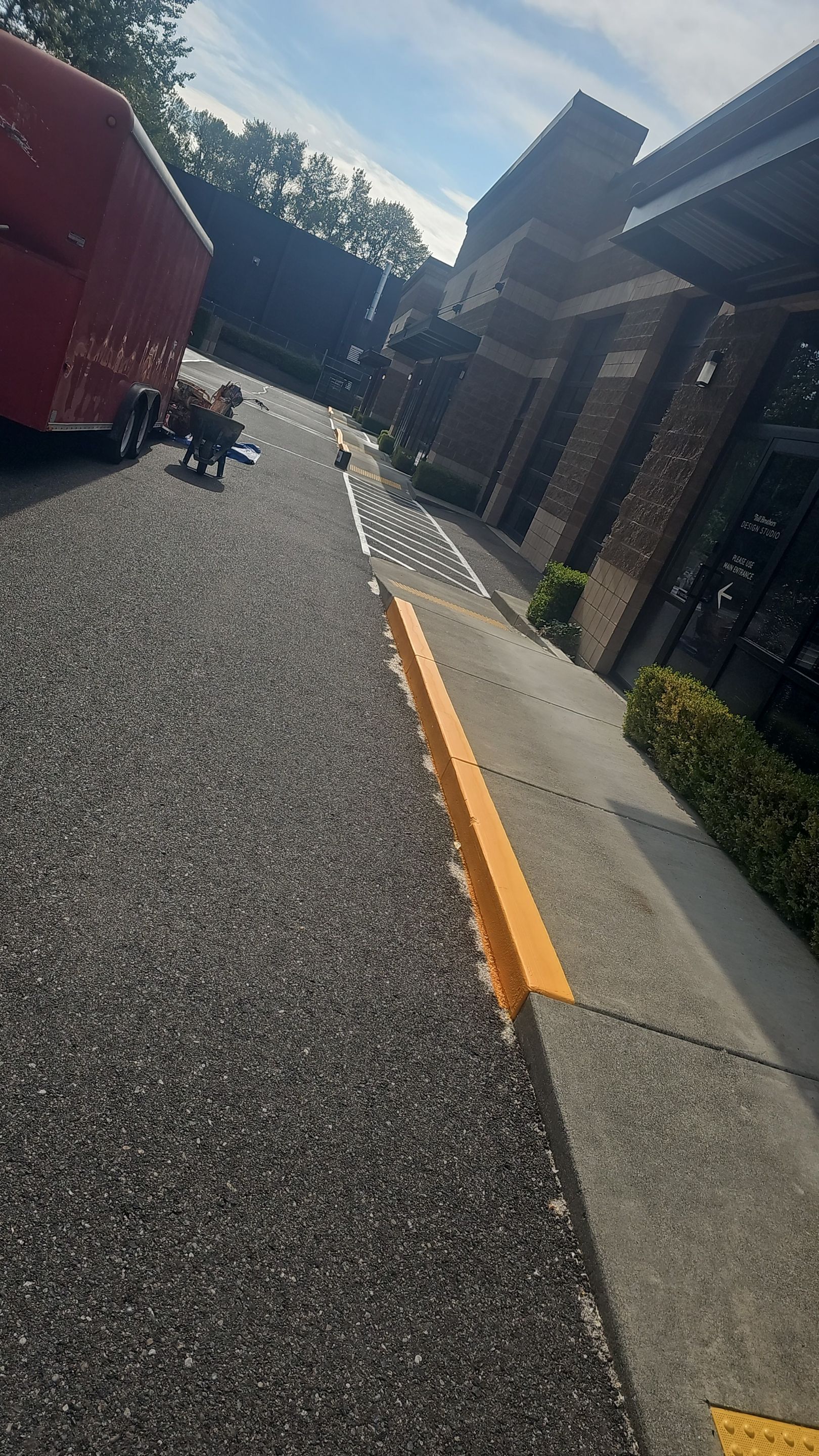 Asphalt Patch Repair & Concrete Curb Renovation | Kirkland  by Jireh Asphalt & Concrete Inc 