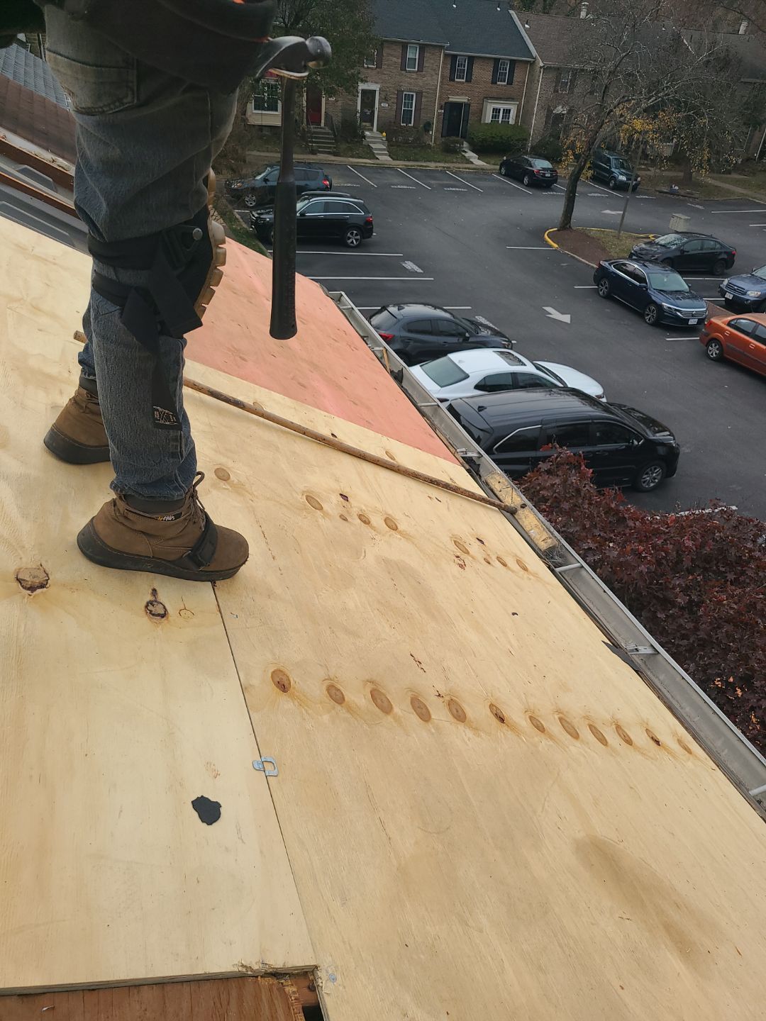 Springfield: Residential Roof Replacement with CertainTeed Landmark Pro in Max Def Burnt Sienna by RM Banning, Inc.