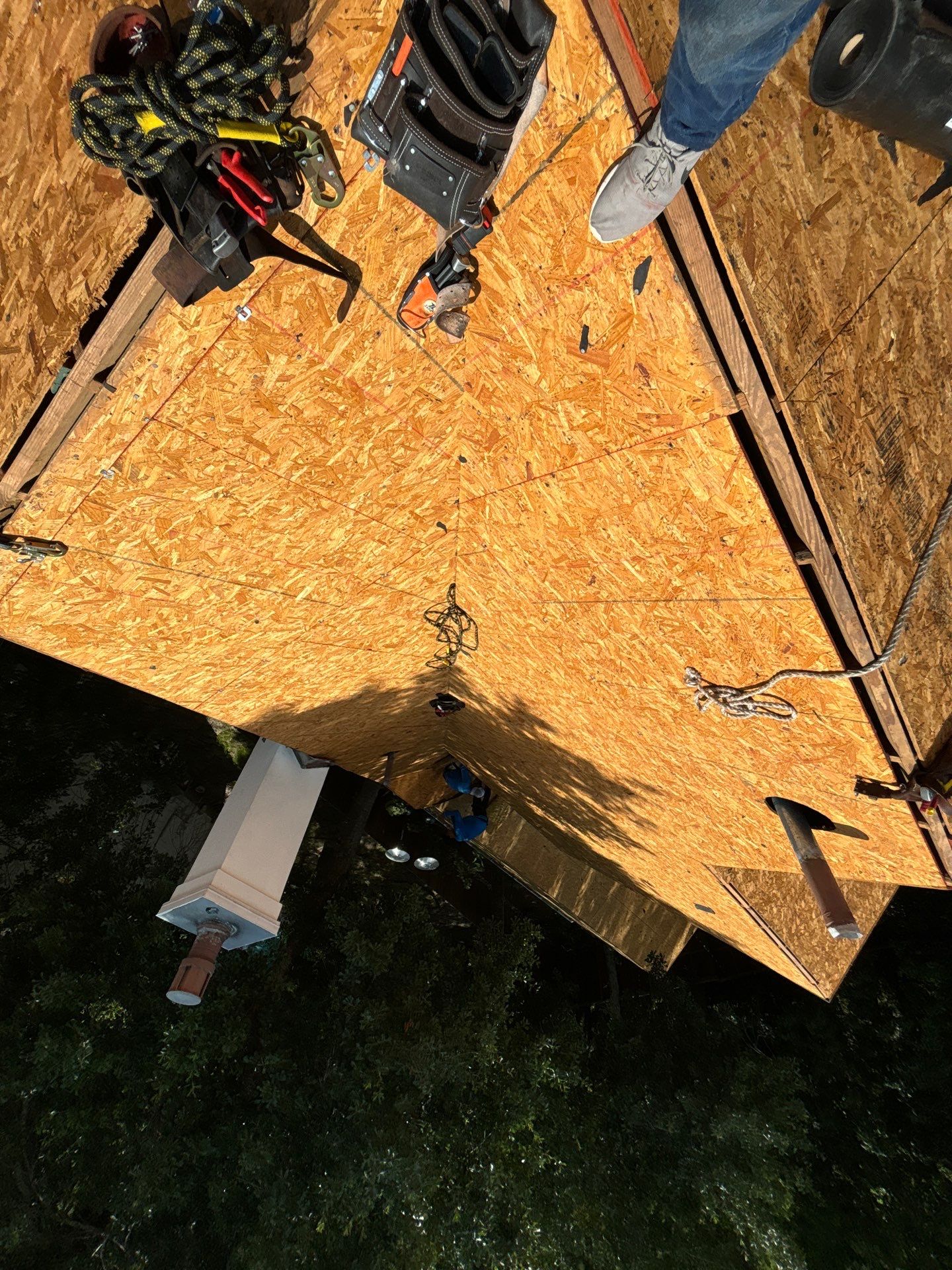 Residential Roofing Installation using Owen's Corning Duration (Lifetime) Shingles by Roof Repair Company