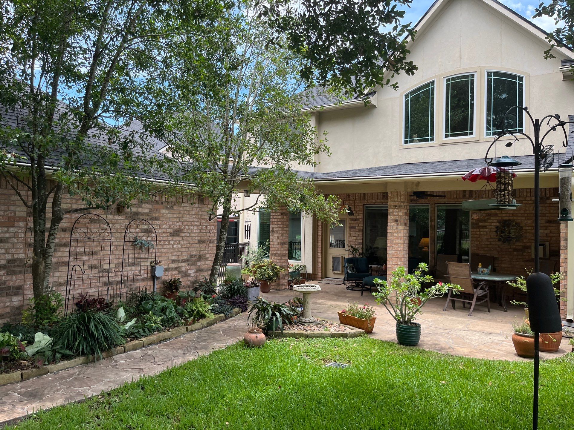 GAF Charcoal Roof Replacement for Houston Home by Houston Roofing & Construction