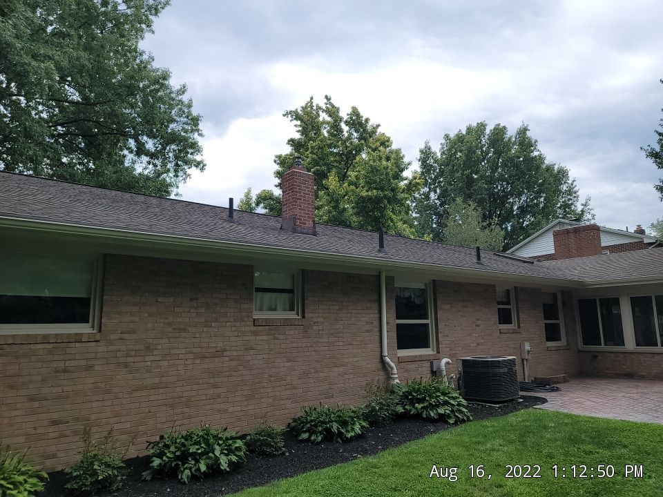 ATLAS PINNACLE COLOR: MORNING HARVEST DRIP EDGE: MUSKET BROWN by Eagle Eye Roofing