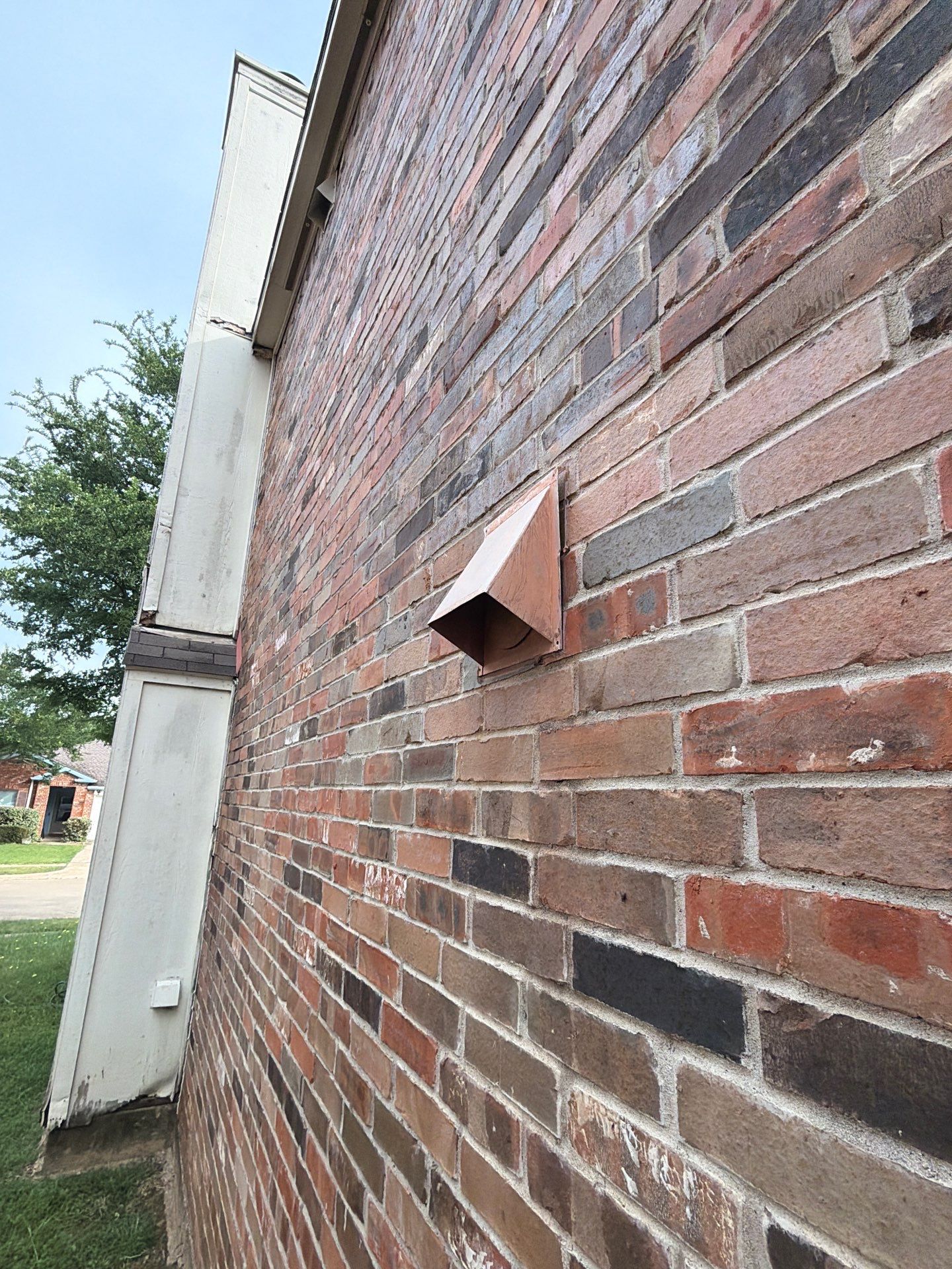 Comprehensive Roof Leak Detection and Siding Inspection in Seagoville by Rich the Roofer LLC
