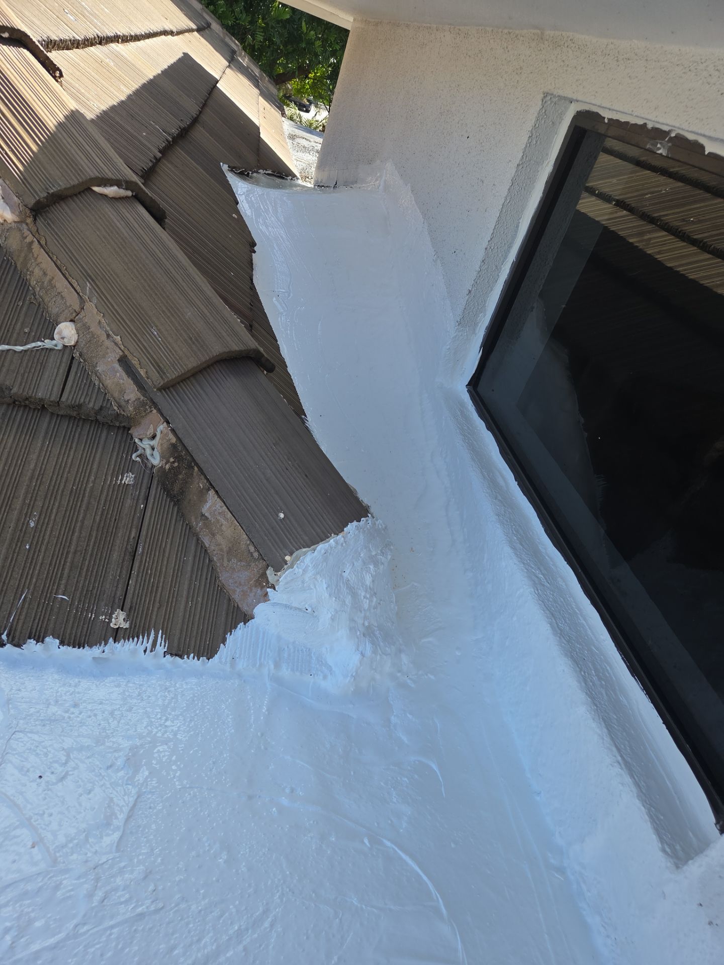 Flat Roof Restoration and Silicone Coating in Boca Raton by Aastro Roofing