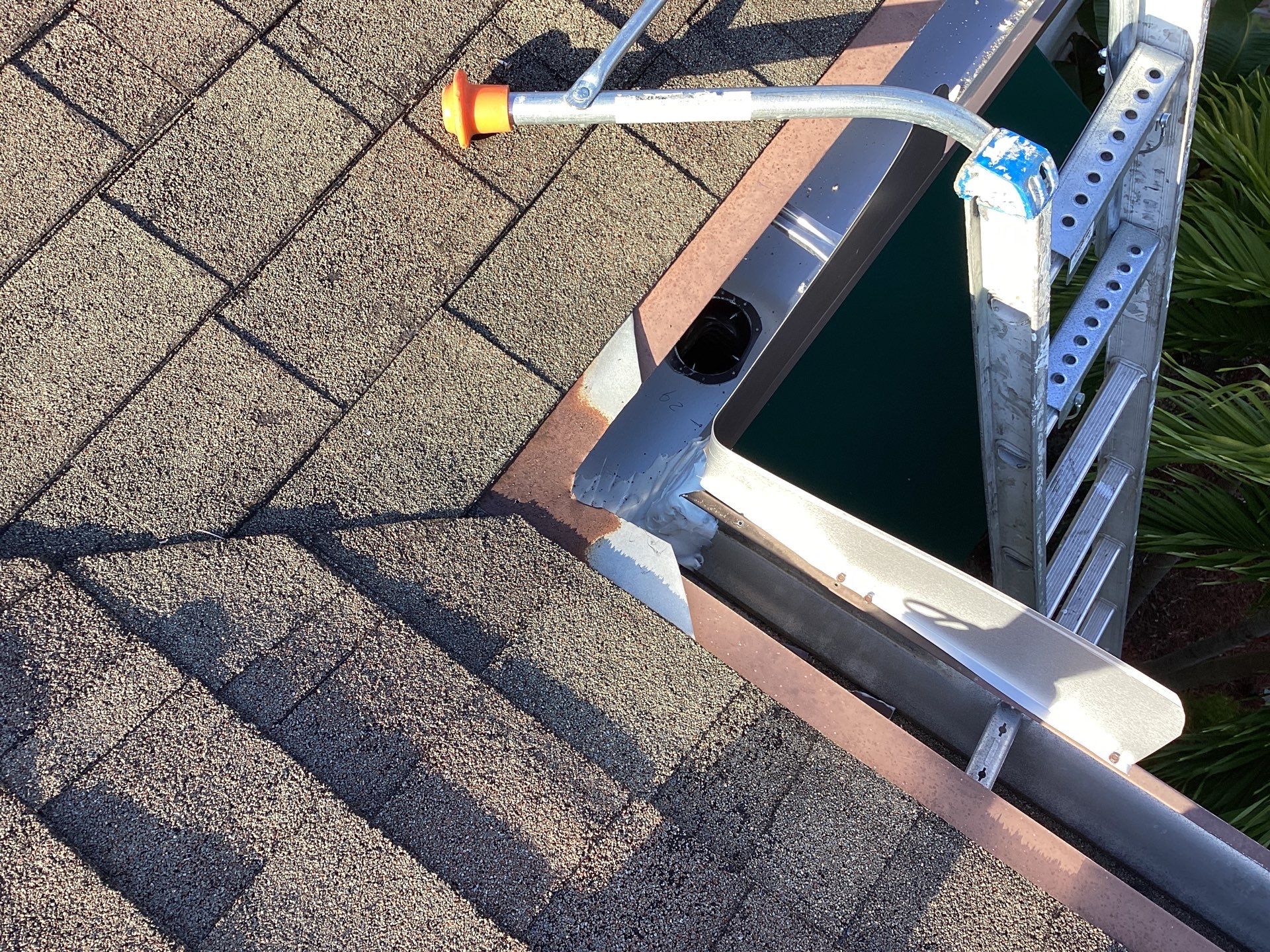 Musket Brown Seamless Gutters using Musket Brown Seamless Gutters in Capen Coral FL by Gutter Professors