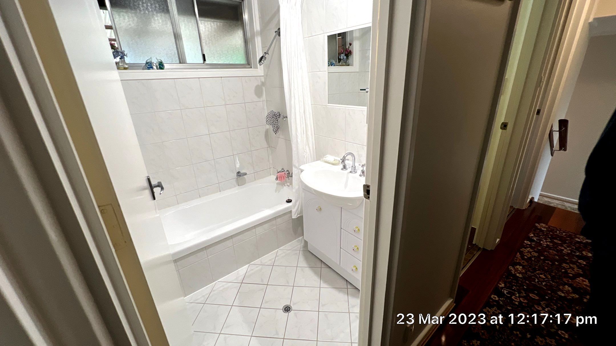 Main Bathroom, Toilet & Laundry Renovation by Re-seal Bathrooms