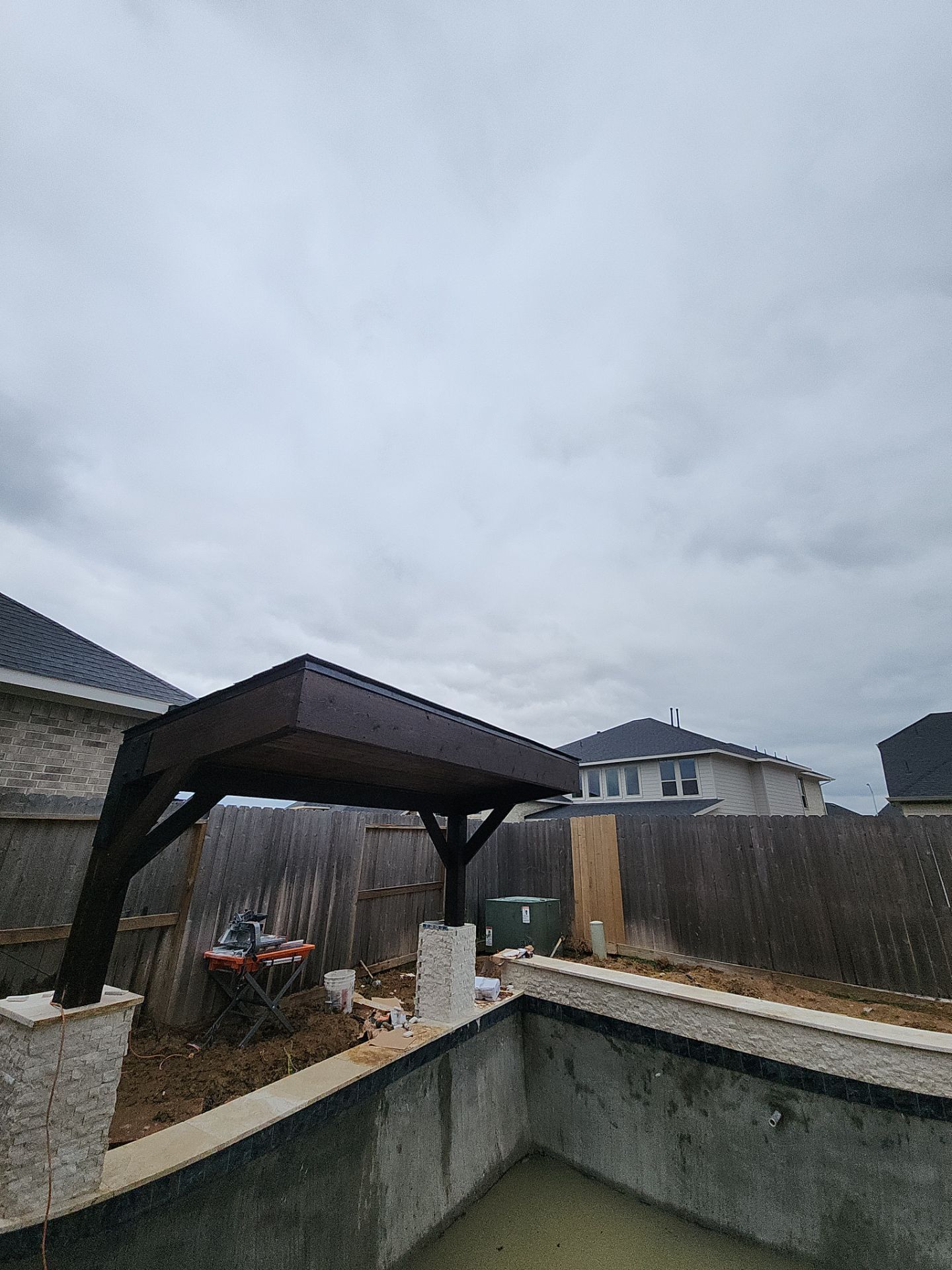 Summer Kitchen in Fulshear by SophAlx LLC