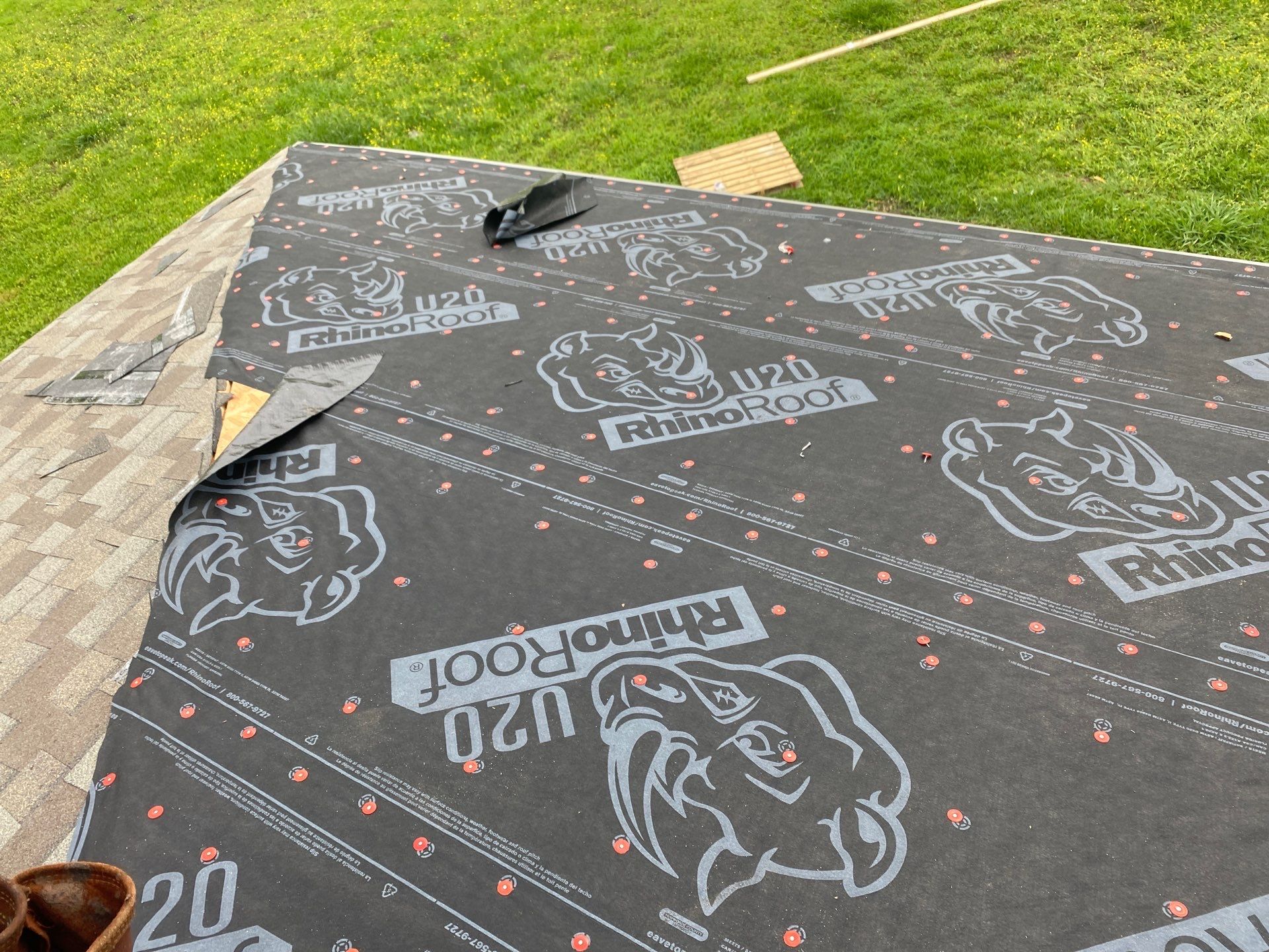 Residential Roofing Installation using Owen's Corning Duration (Lifetime) Shingles by Roof Repair Company