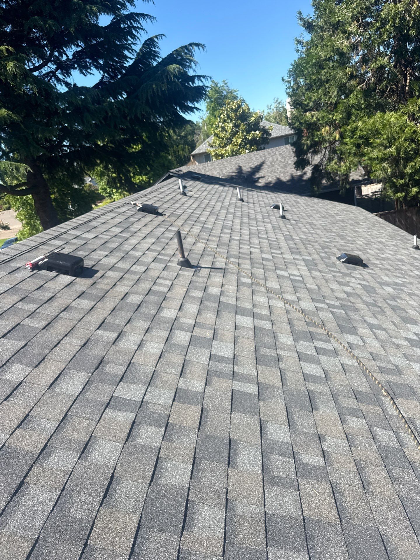 Residential Asphalt Shingle Reroof and Fascia Replacement in Eugene by BEST Roofing & Waterproofing