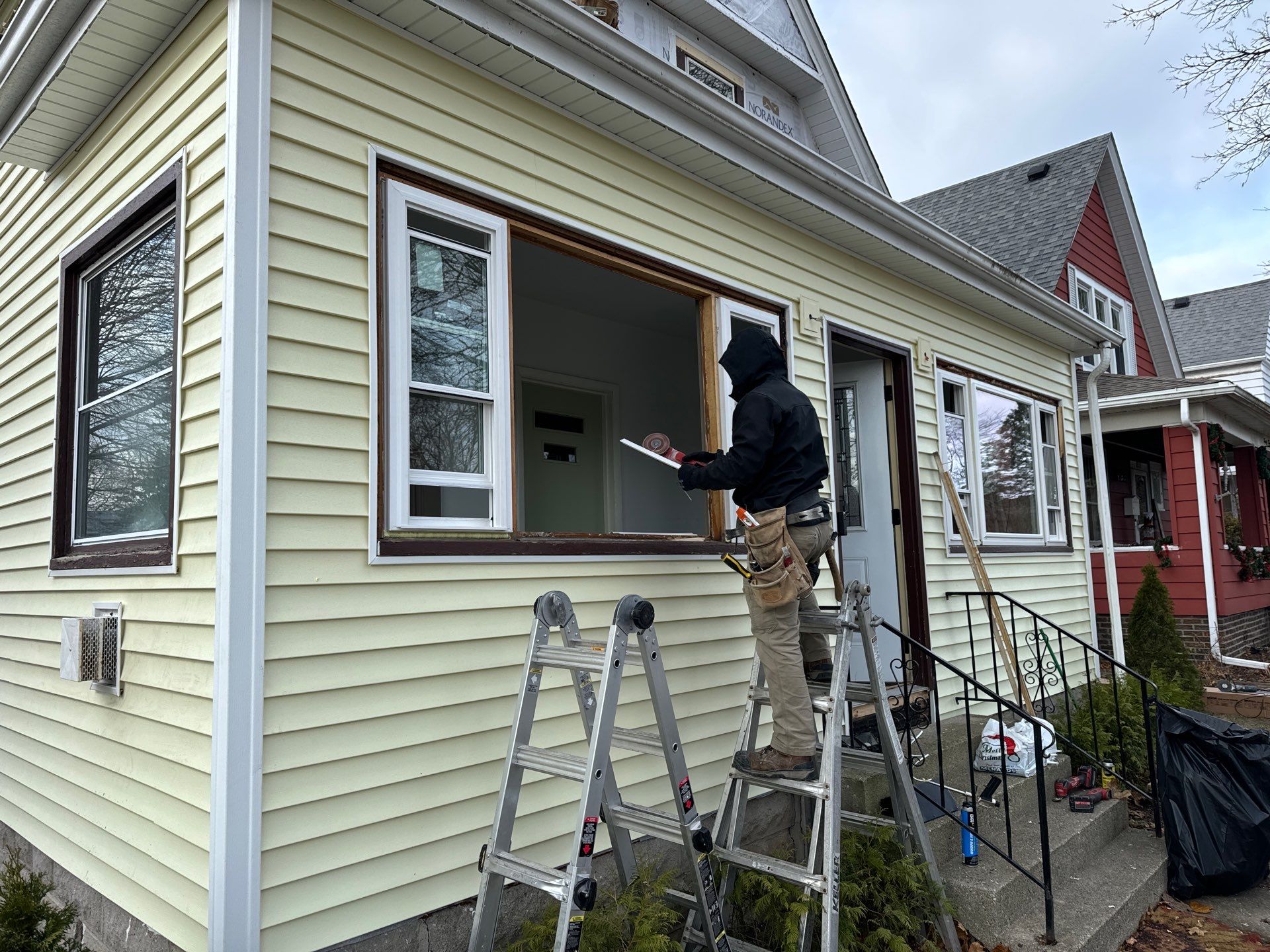 Sunshine siding install !  by Gellings Roofing & Siding