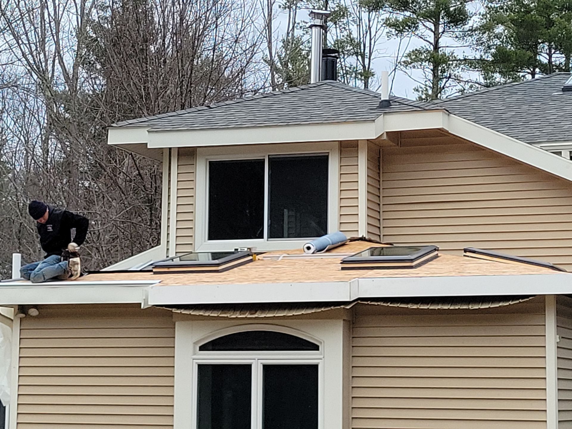Roofing, Skylights & Siding Repairs in Farmington by CML Roofing and General Contracting