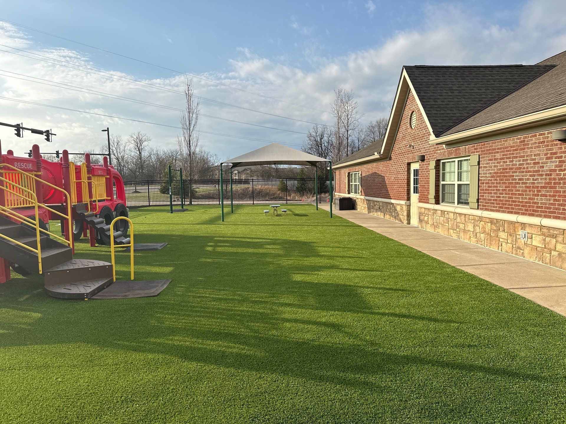 Commercial Primrose Hilliard Renovation by Southwest Greens Midwest