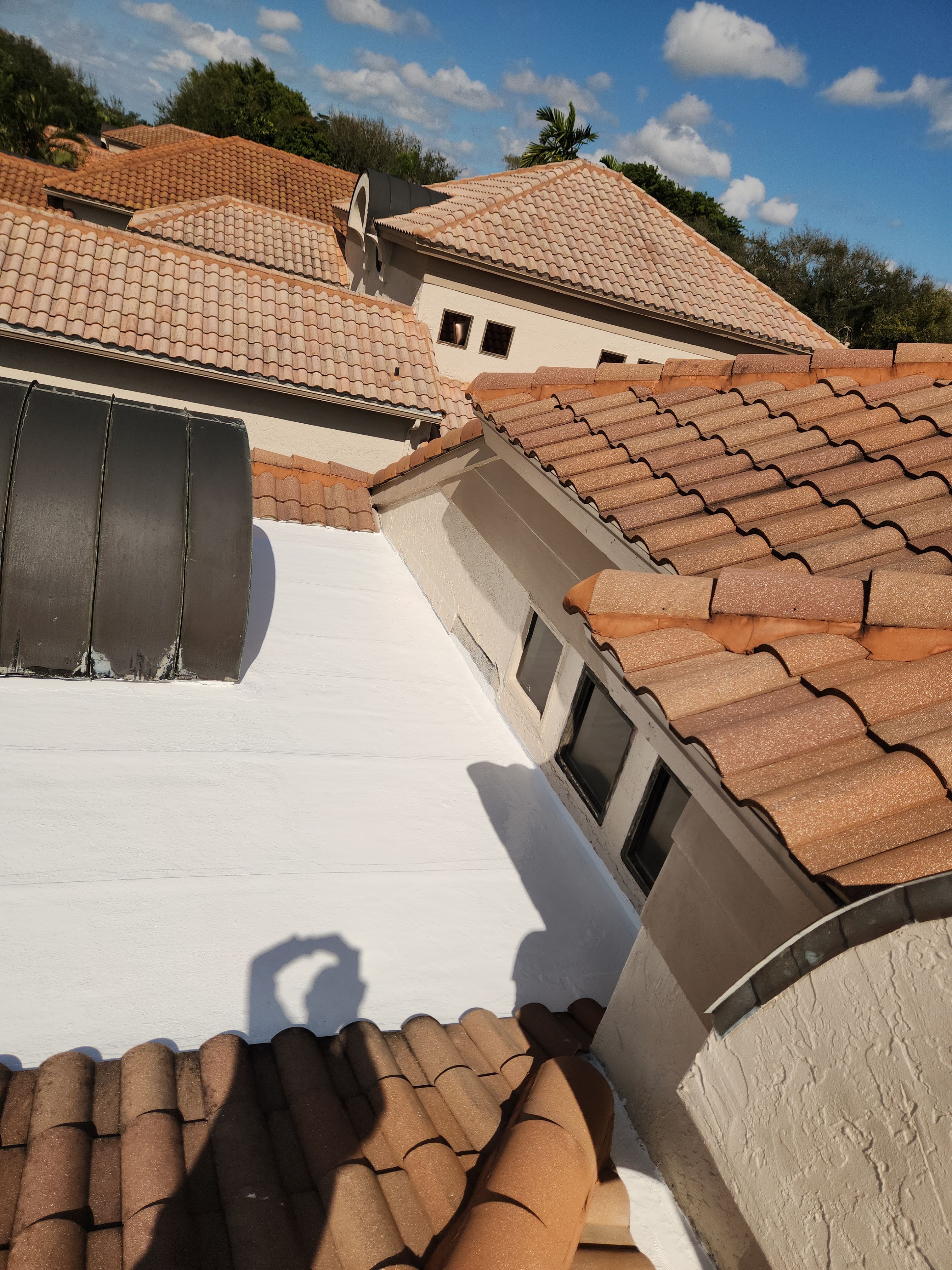 Flat Roof Waterproofing and Silicone Coating in Boca Raton by Aastro Roofing