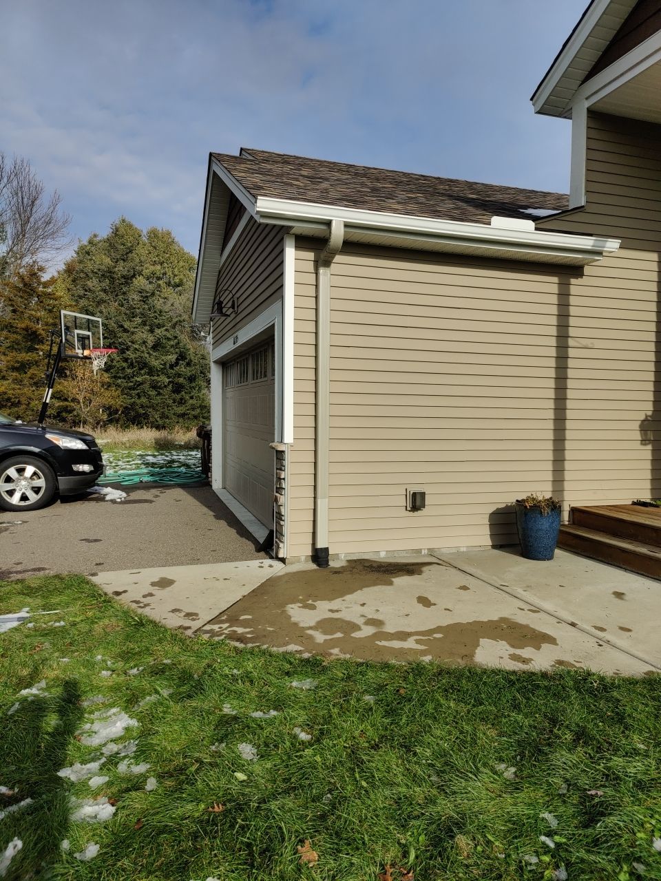 5" Gutters in Big Lake by Next Level Seamless Gutters / Exteriors Inc.