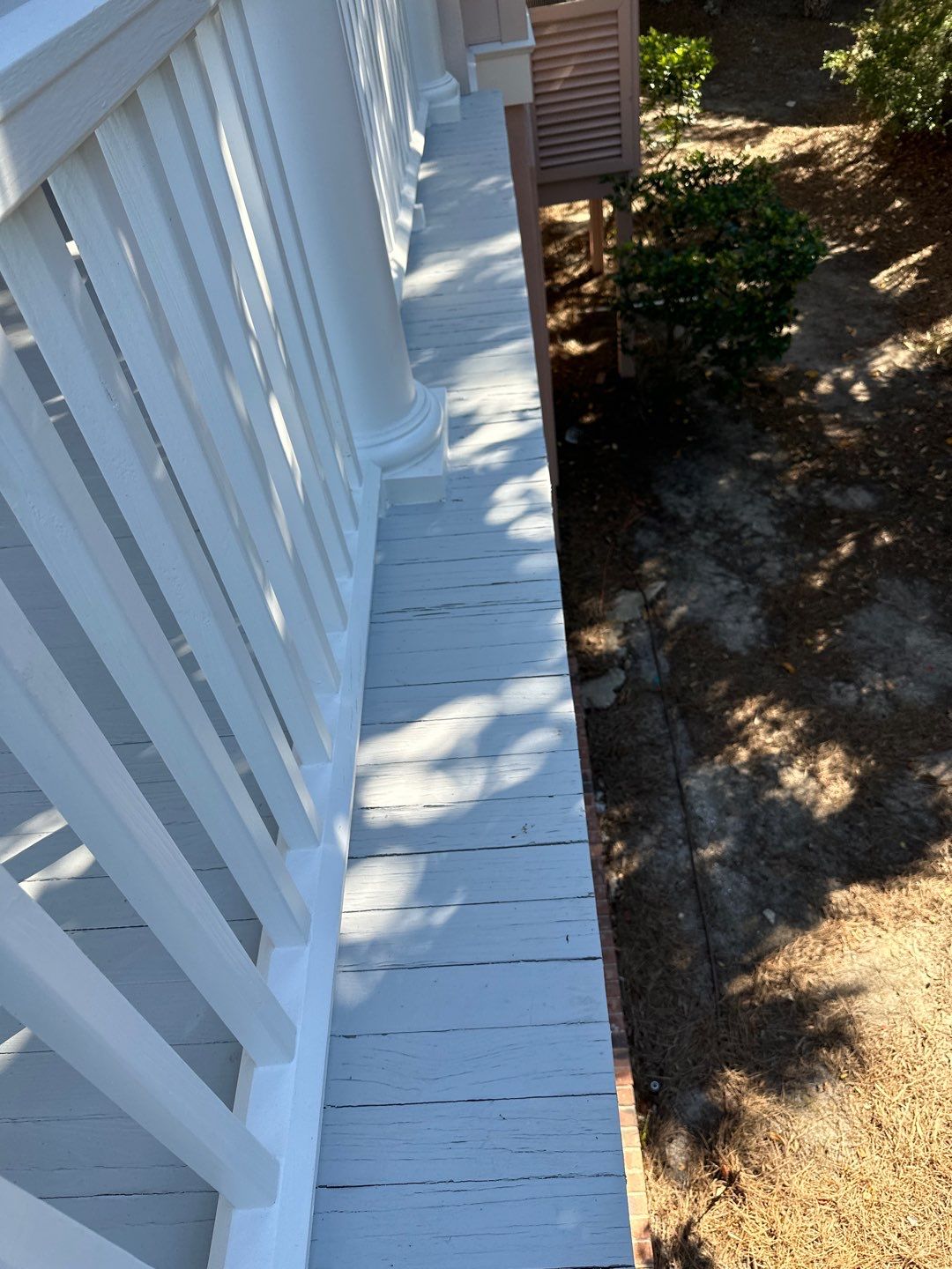 Painted Deck using AcryFin by DuraSeal
