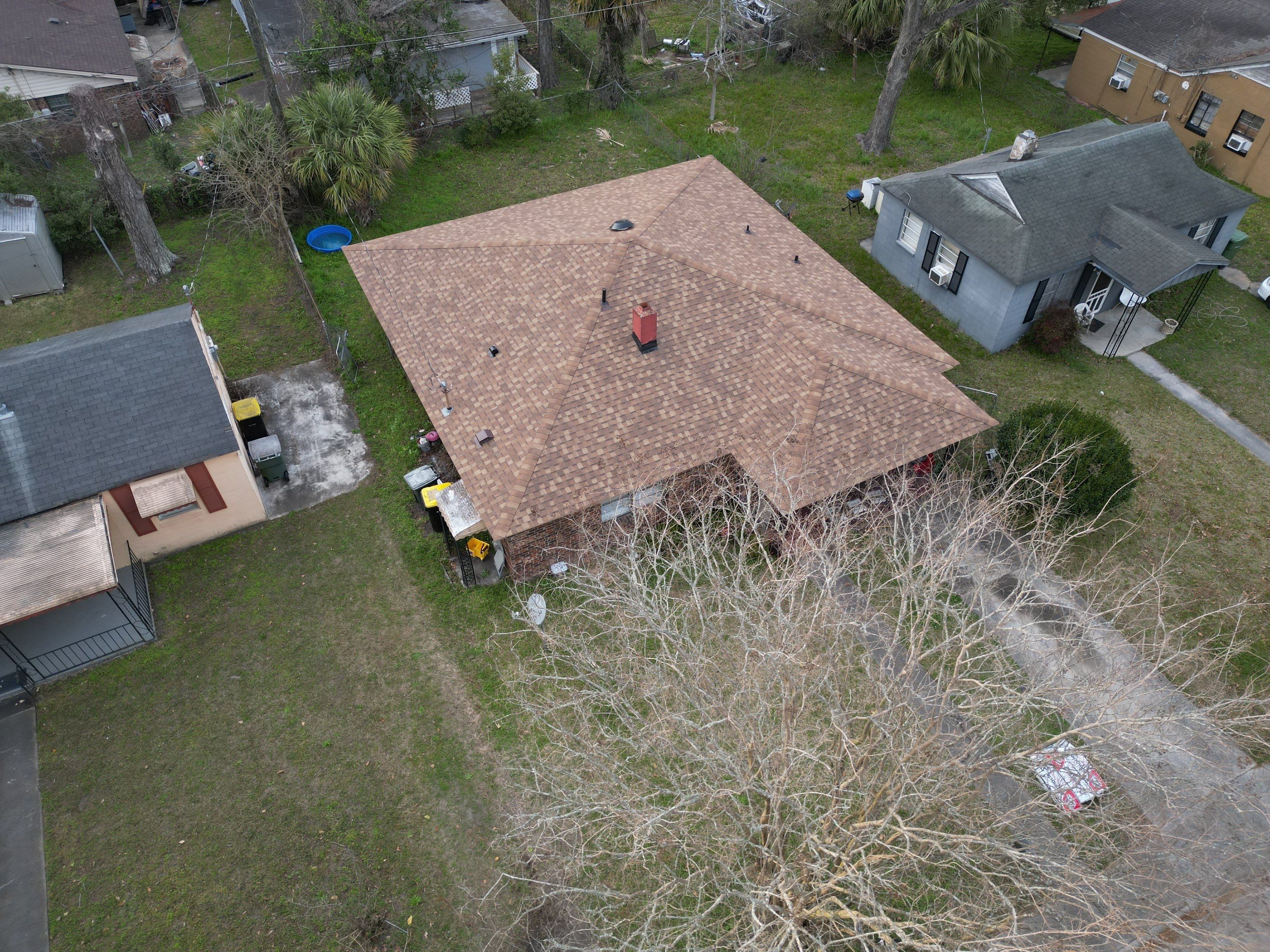 Atlas Pinnacle Pristine: Transforming Residential Roofscapes with Superior Installation by Talya Roofing