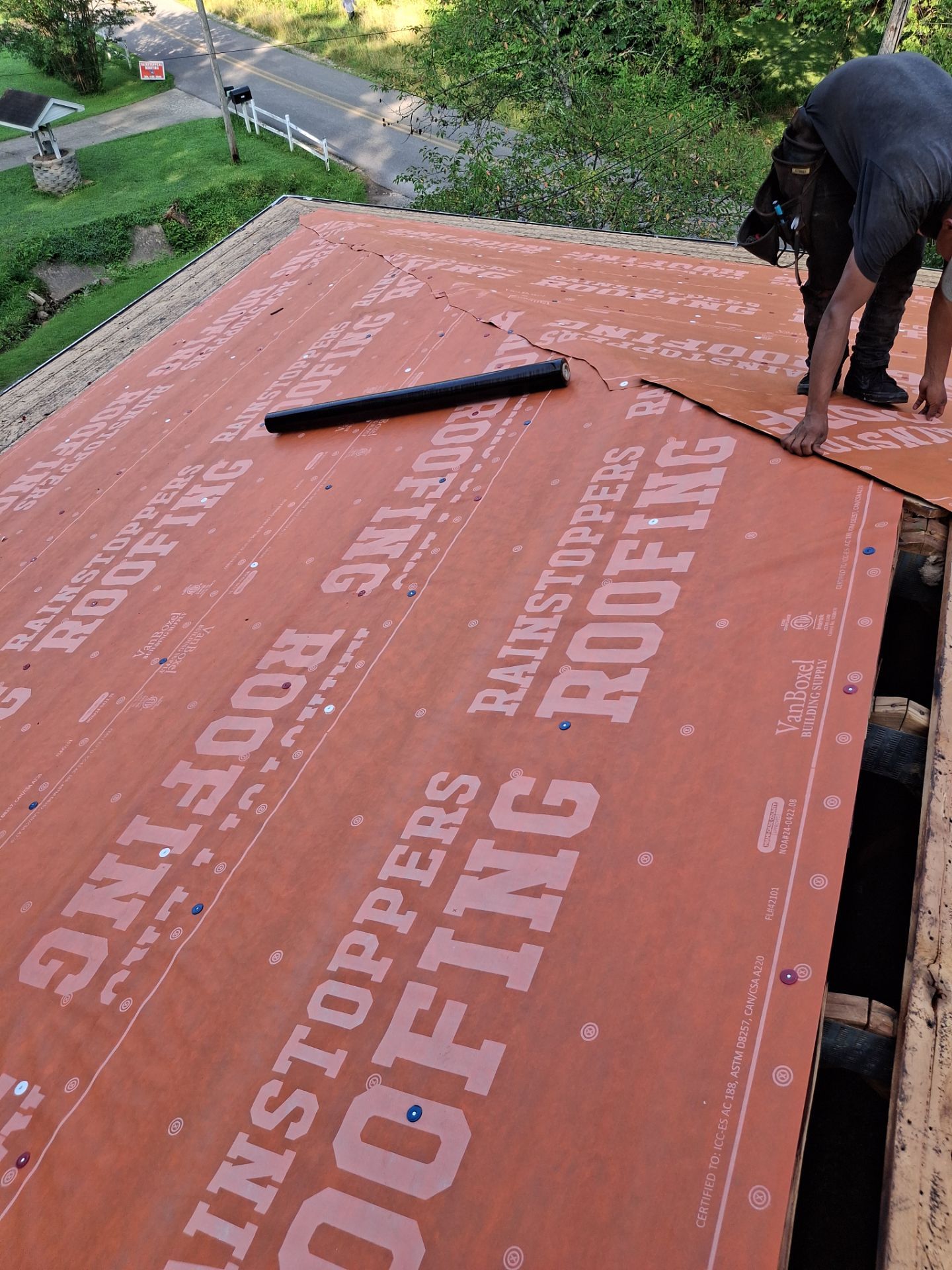 Residential Roofing Installation using GAF Timberline HDZ Barkwood by Rainstoppers Roofing