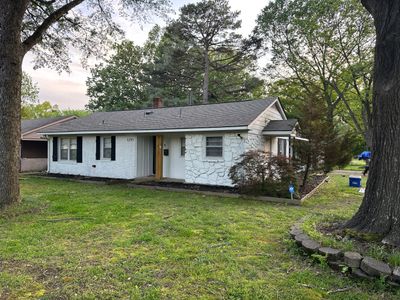 Owens Corning Roof System – Tree Damage Restoration, Memphis, TN