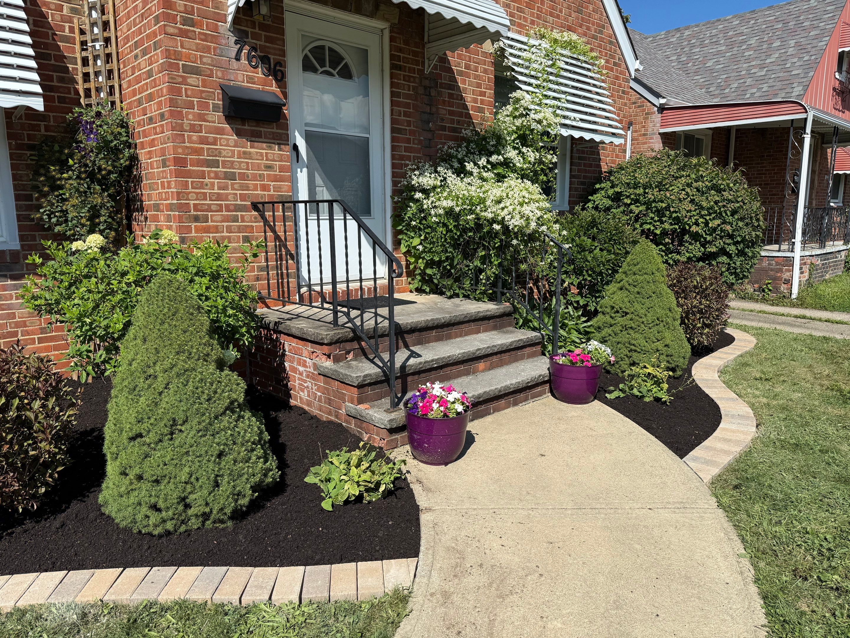 Hardscape Border Install by Elm Rose Gardens