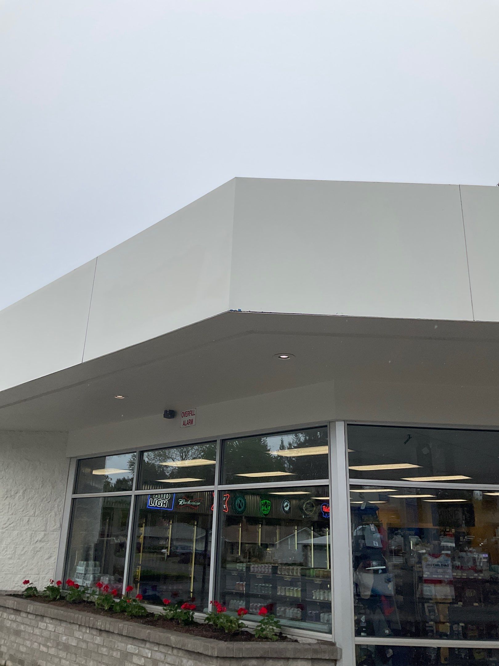 Store wash using Soft wash solution by Willamette Outdoor Wash LLC
