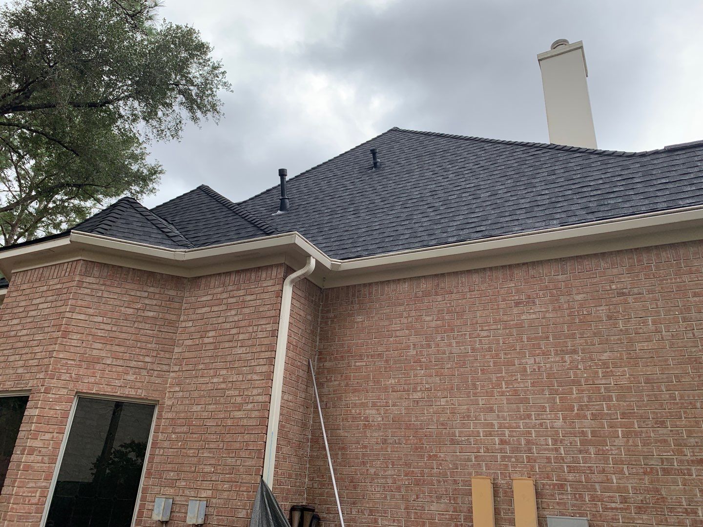 Residential Roof Replacement using GAF shingles by Elite Roofing LLC
