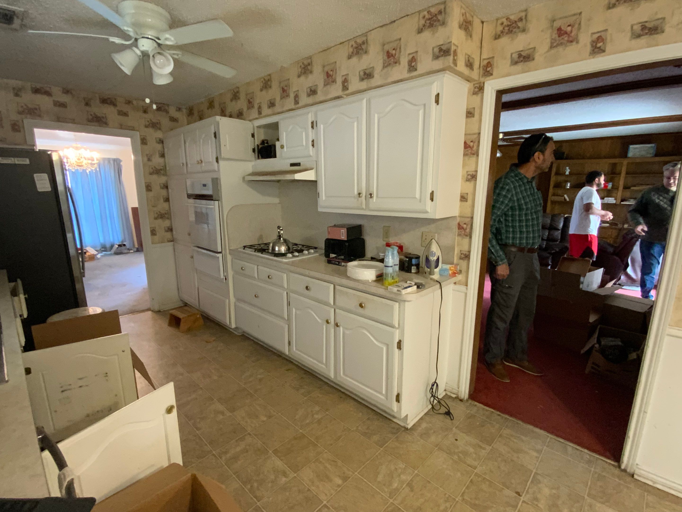 Rapid Sale Remodel: Kitchen & Bath Upgrades That Sold in Two Weeks by Tibi Soli LLC