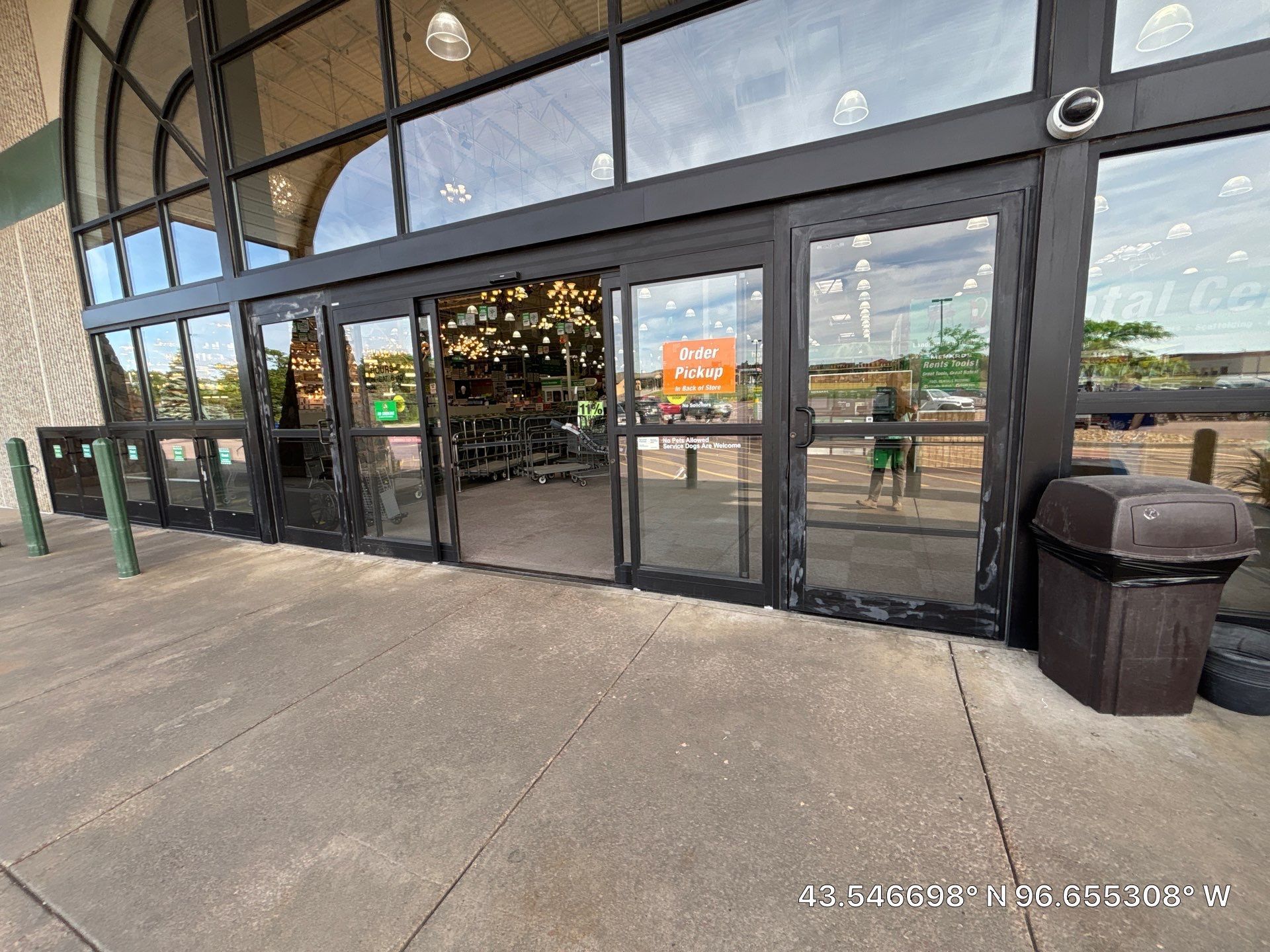 Commercial Exterior Painting for Sioux Falls Retail Storefront Entrance