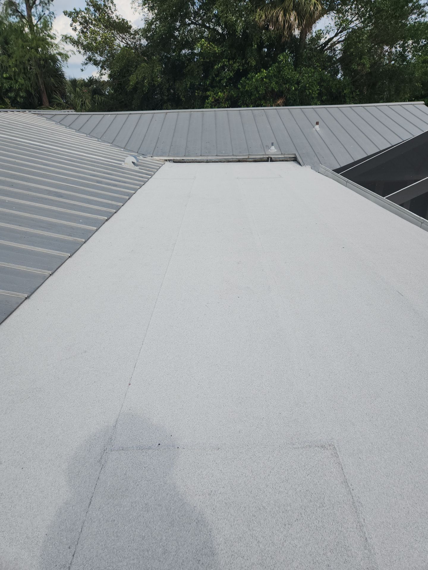 Flat Roof Replacement and Fascia Repair in Margate by Aastro Roofing