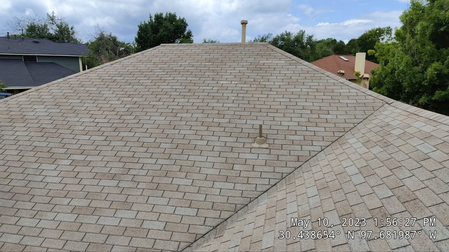 Residential Roofing Installation using Owens Corning Oakridge Onyx Black by DeZign Roofing & Exteriors