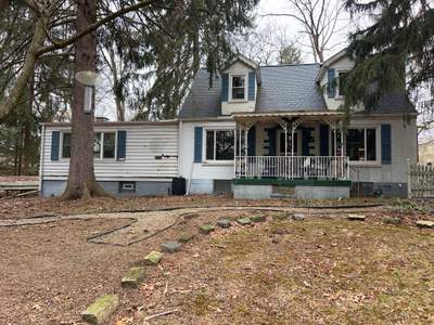 Cedar Siding to James Hardie Lap Siding in Pittsburgh