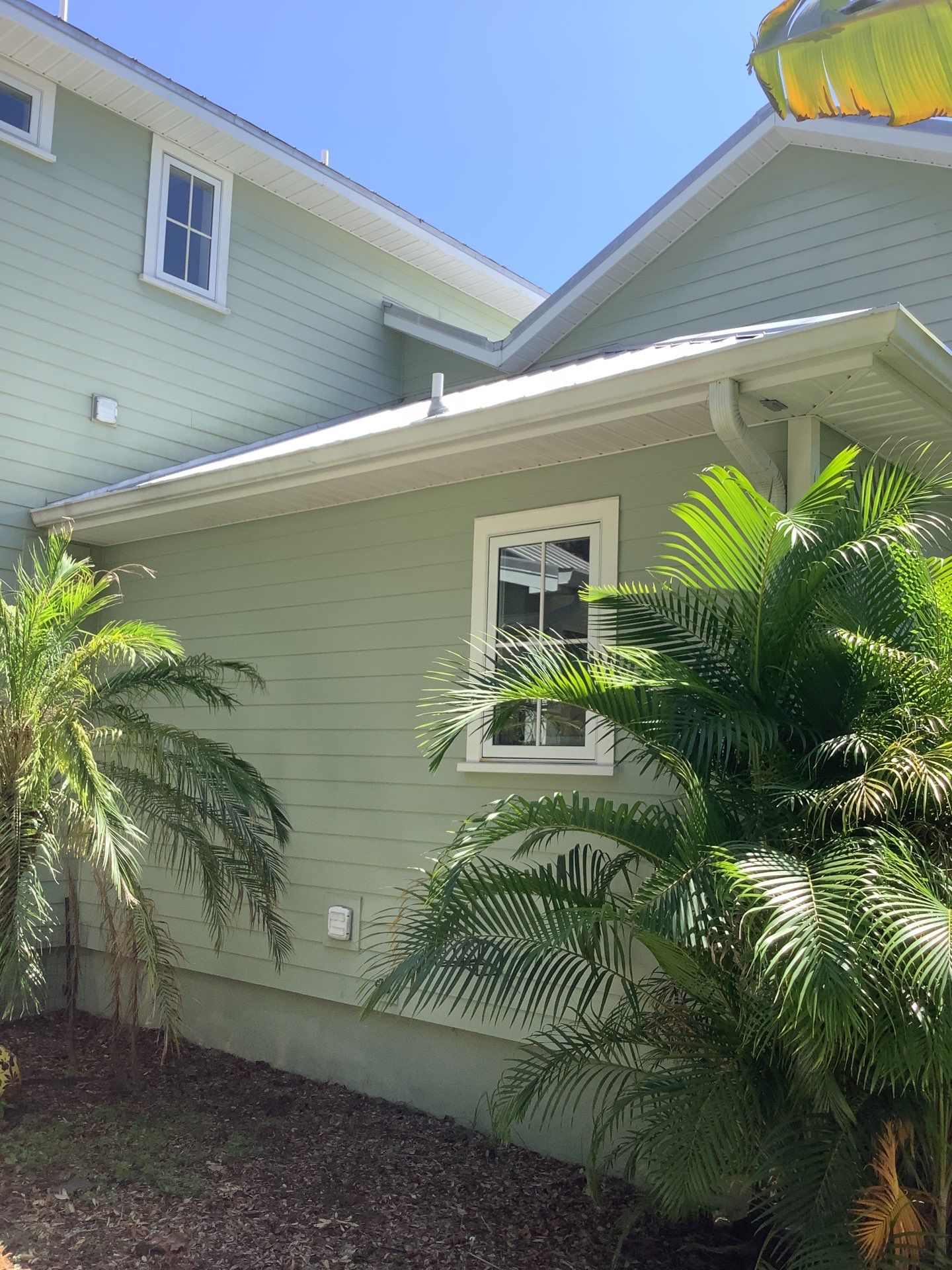 Gutter Cleaning Service in Sarasota FL by Gutter Professors