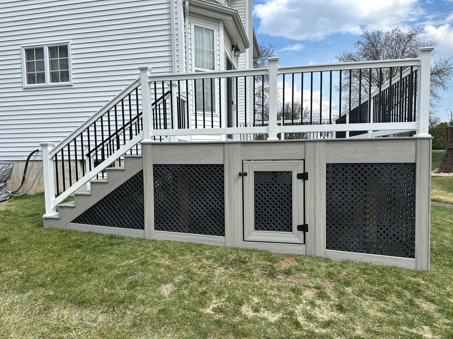 New Deck in Monroe Township, New Jersey by deck guardian