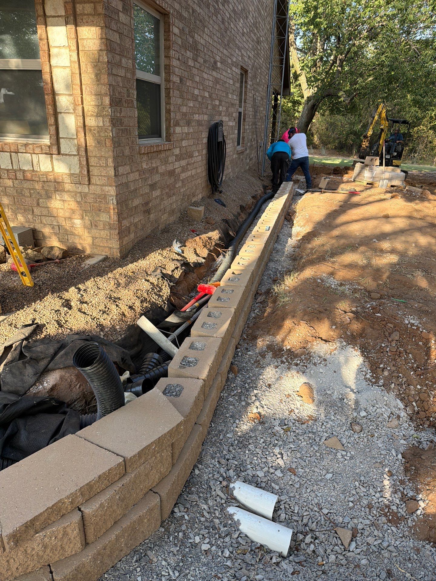 Retaining Wall by Clays Services Inc