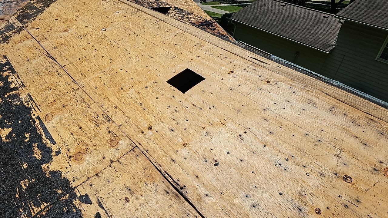 ATLAS PINNACLE COLOR: COASTAL GRANITE by Eagle Eye Roofing