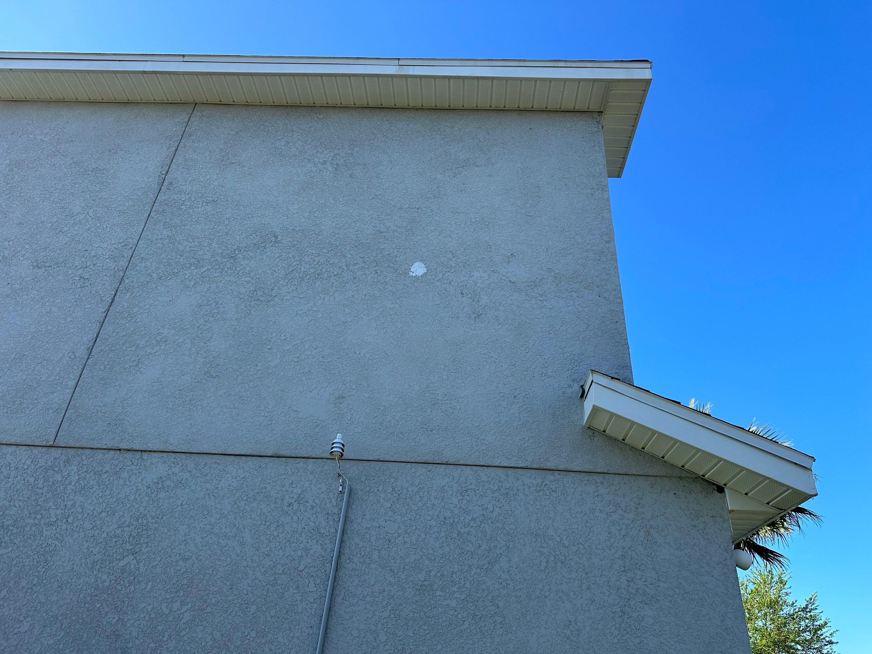 2-Story House Wash & Paver Driveway Cleaning in Trevesta Community, Palmetto, FL | Sunshine AquaWash by Sunshine AquaWash