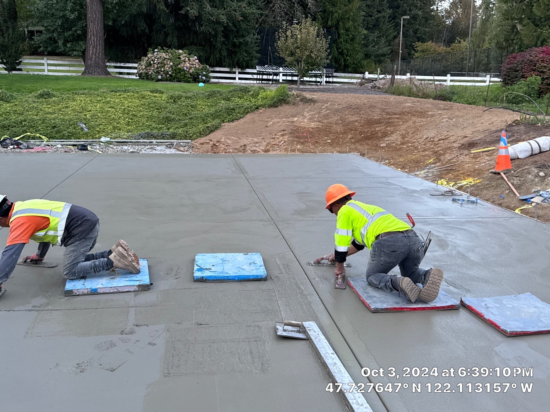 Sand Finish Concrete Driveway & Power Wash | Woodinville  by Jireh Asphalt & Concrete Inc 