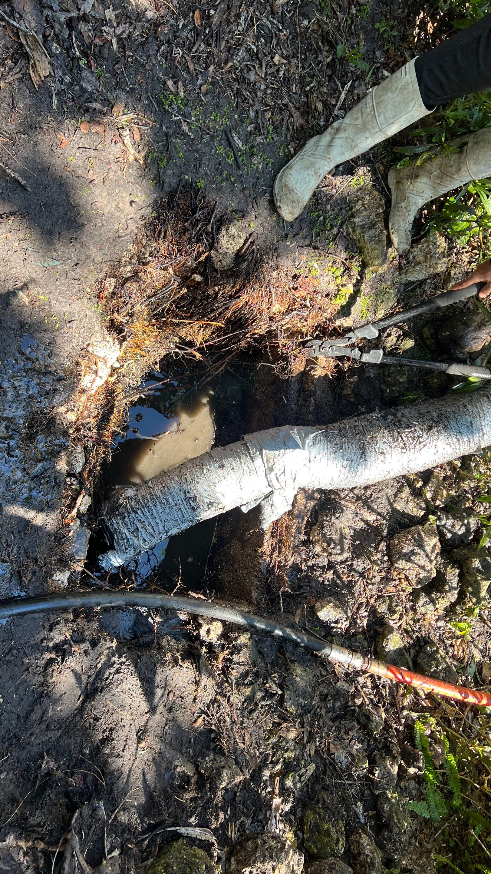 Community Stormwater System Maintenance by APS Power & Water