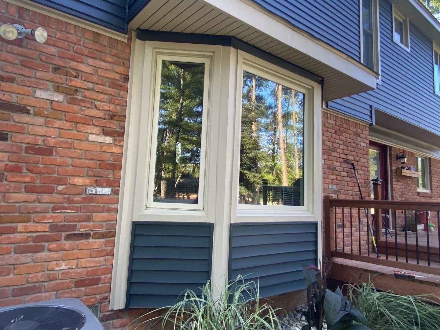 Siding Replacement using CertainTeed Restoration Classic D5 by 180 Contractors