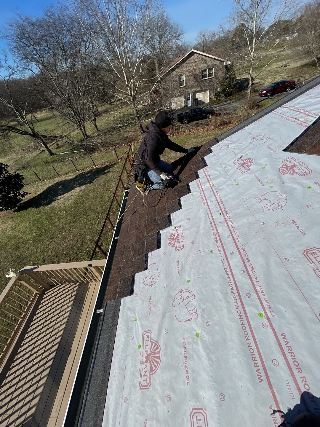 Residential Roofing Installation using Owens Corning Oakridge Roofing System by Undersun Roofing 