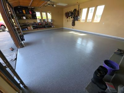 Turquoise Hybrid Polyaspartic Garage Floor Coating in Sandpoint