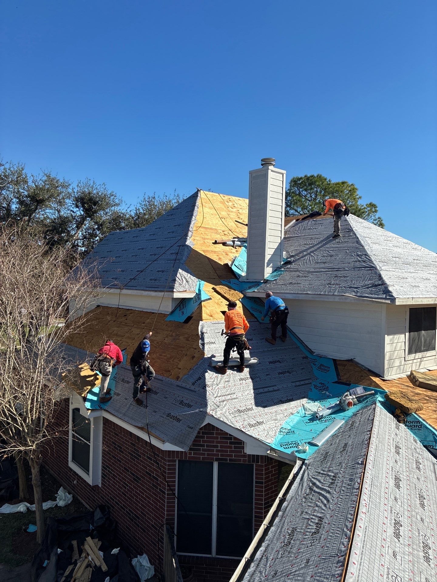 Roof Replacement in The Forest of Friendswood, Friendswood TX by Roof Repair Company