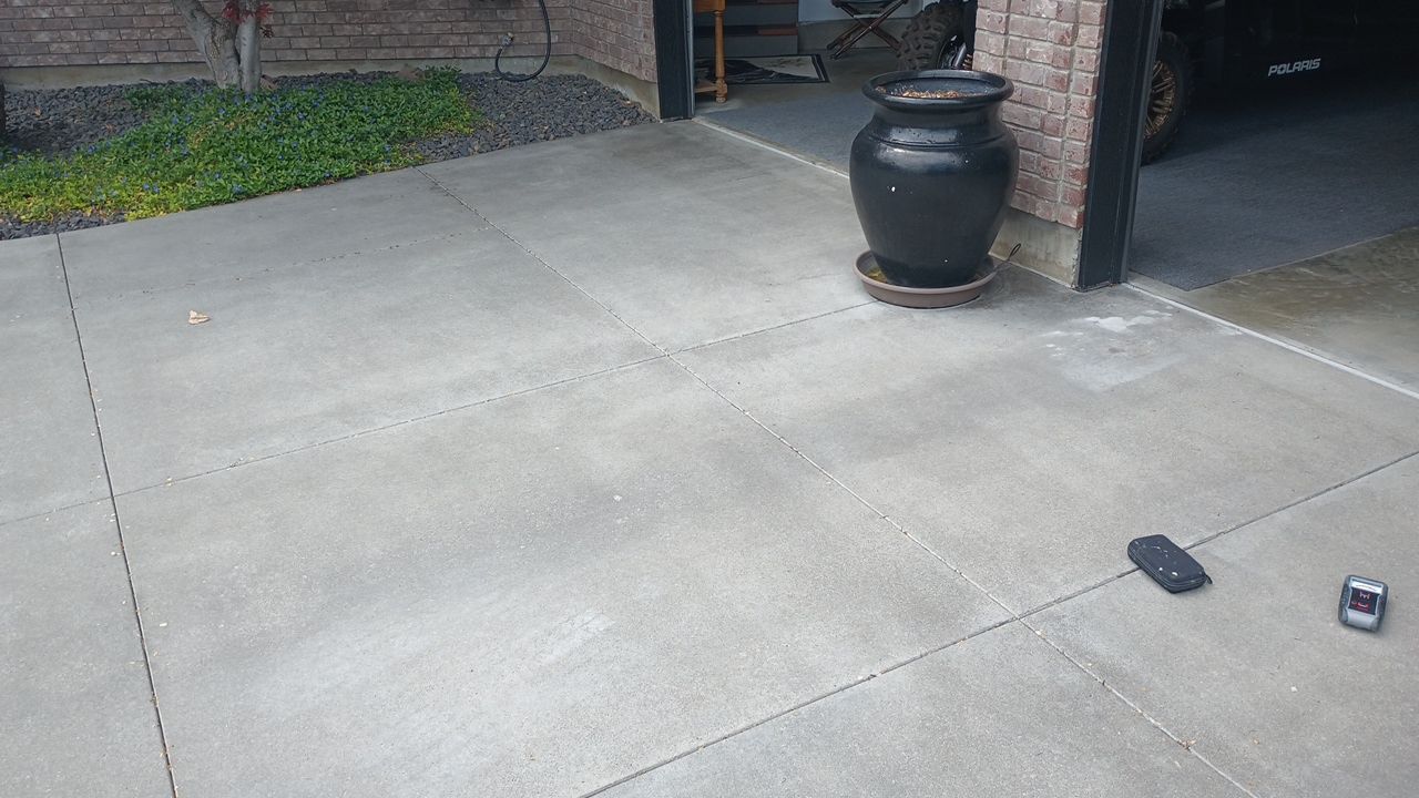 Driveway TransFLOORmation using Greystone 1/8" by Croc Coatings, LLC