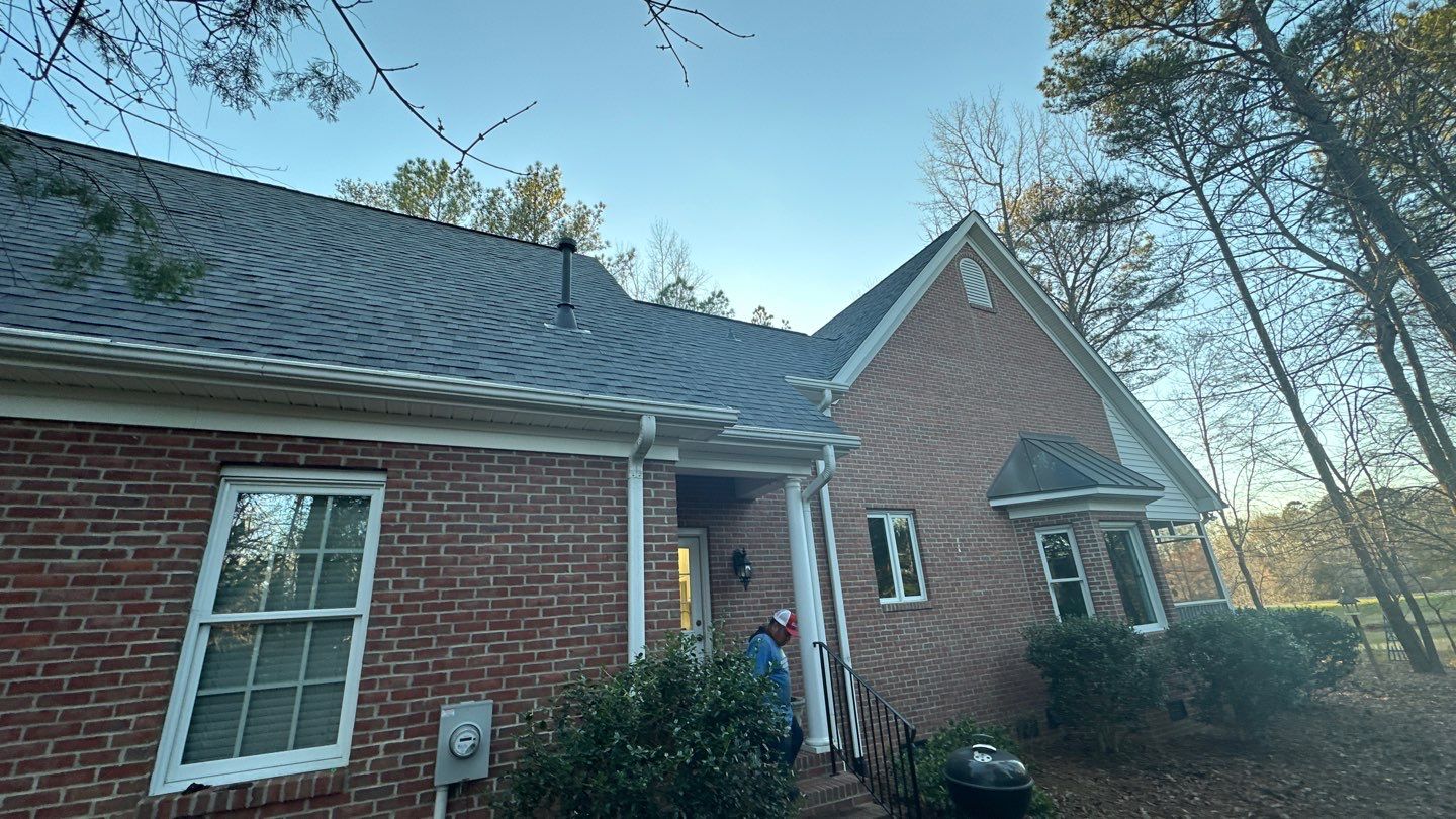 Rock Hill - Duration Williamsburg Gray by Merritt Roofing LLC