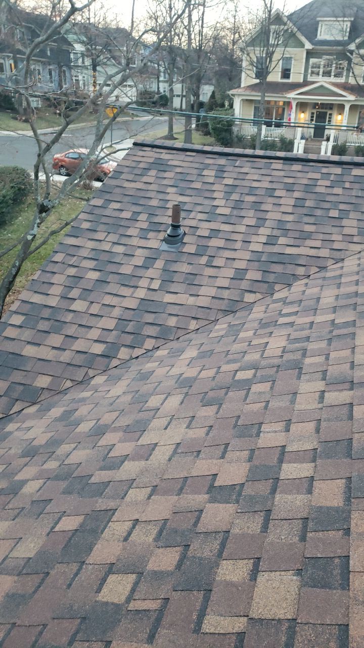 Arlington: CertainTeed Landmark Pro Designer Shingles in Max Def Burnt Sienna by RM Banning, Inc.