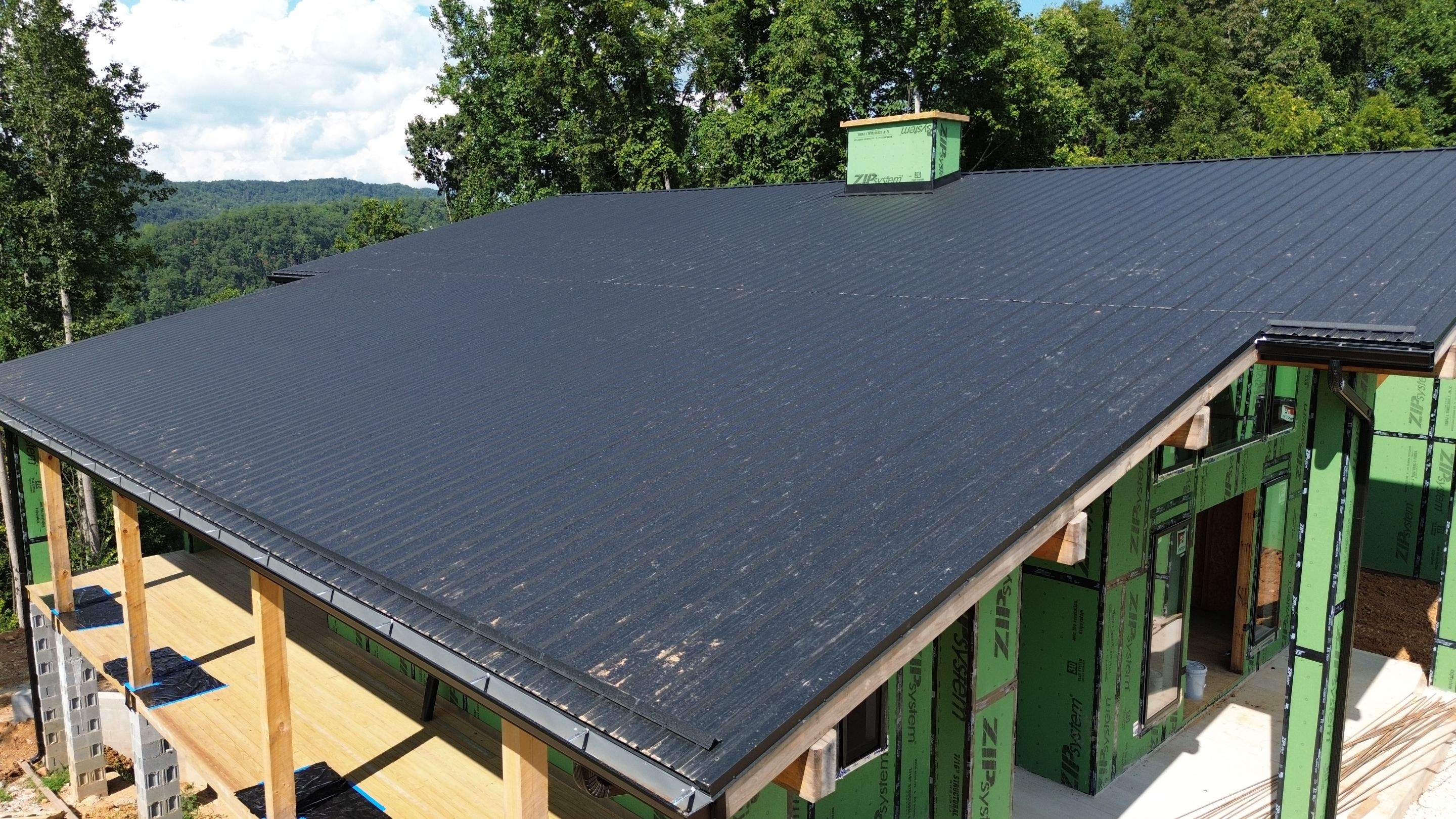 Lot 32 by Omnia Roofing