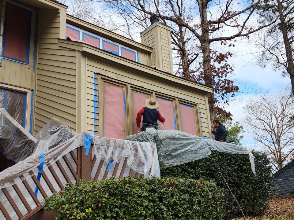 Exterior renovation using James Hardie Siding and Simonton Windows by Indigo State Roofing