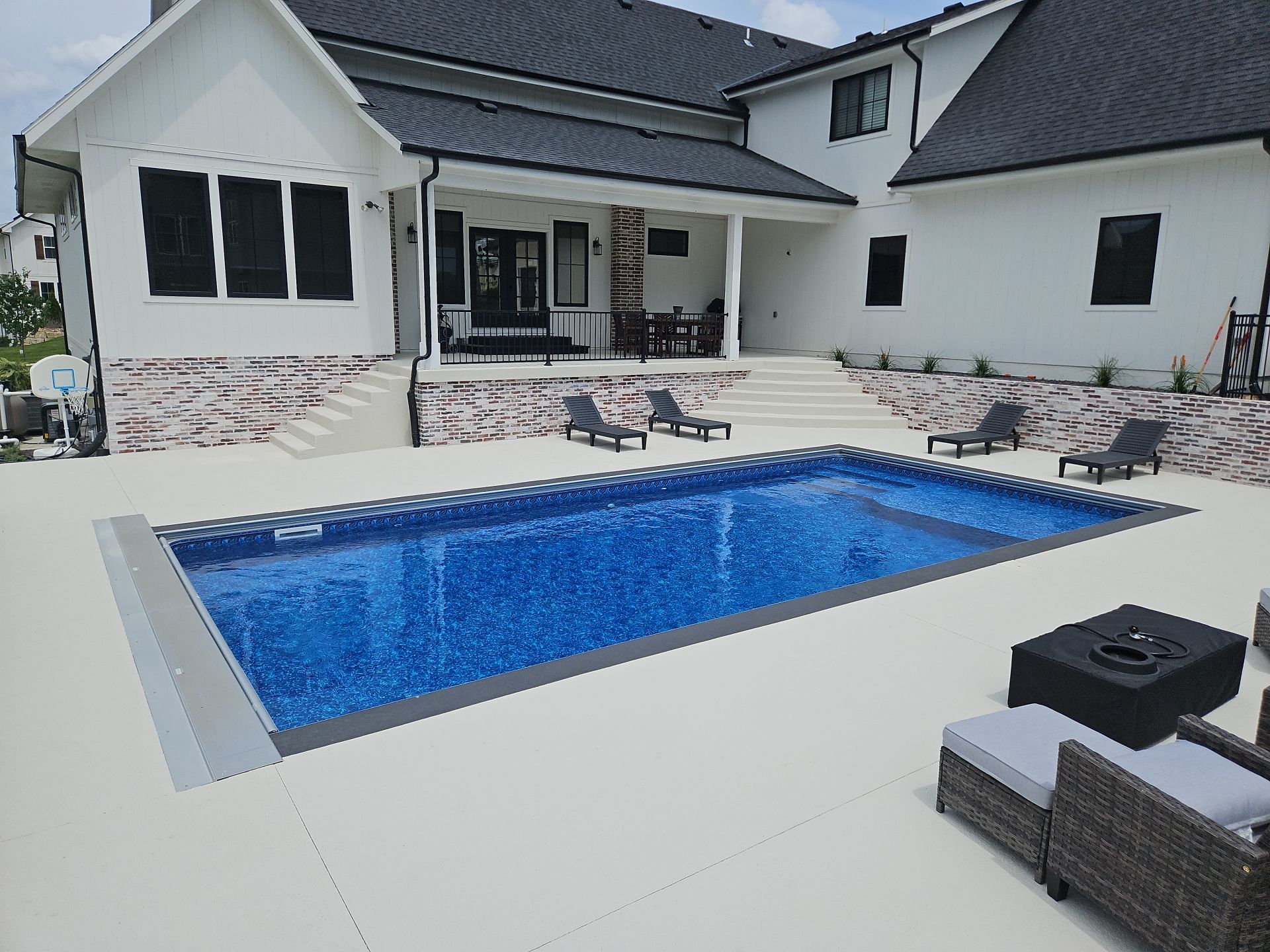 KCMO--Sundek Classic Texture Resurfacing--Bone White by Big Red Decorative Concrete, LLC