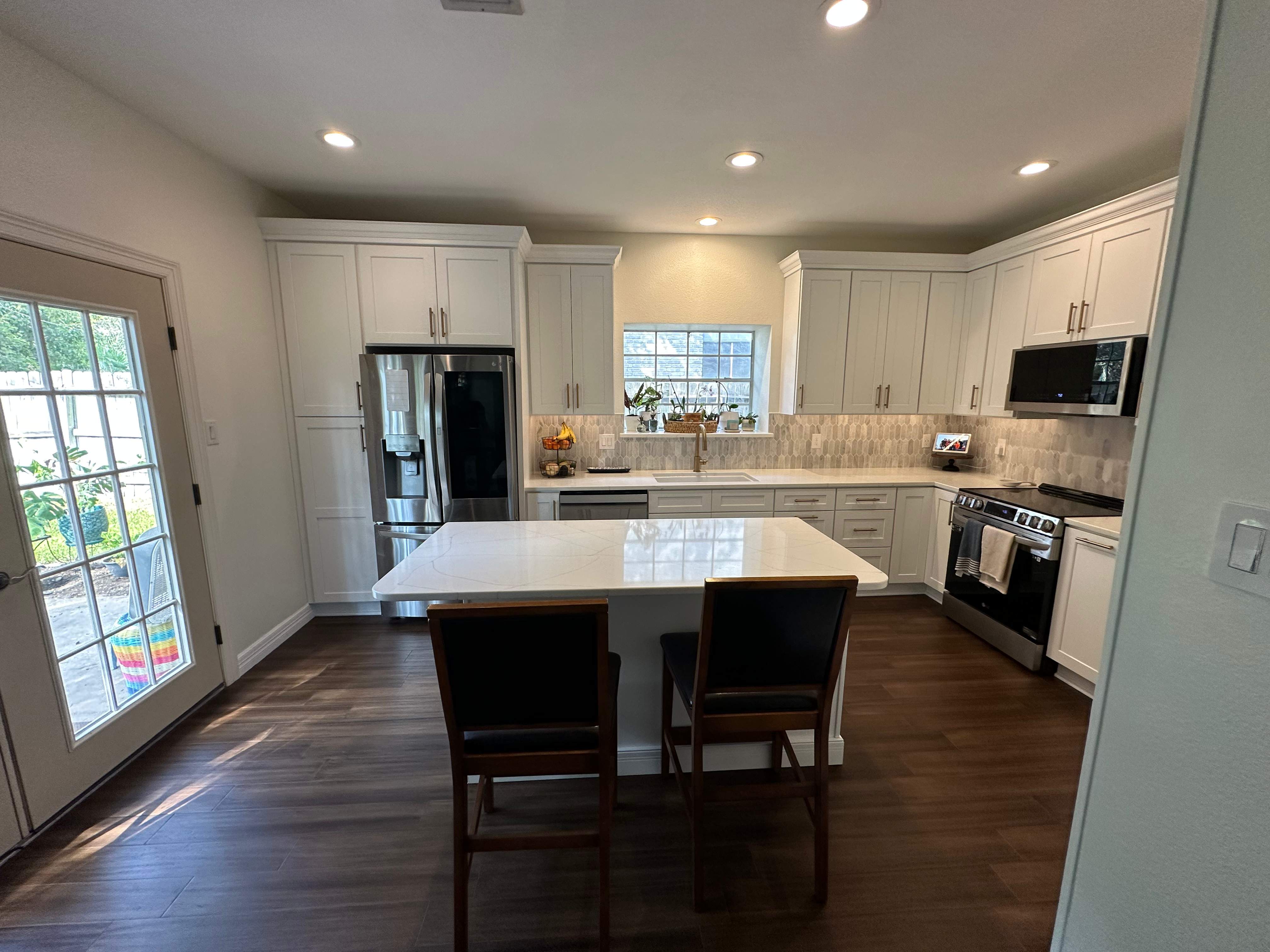 Churchill Estates Kitchen Remodel | Bright White Kitchen in San Antonio by Legacy Bath and Kitchen 
