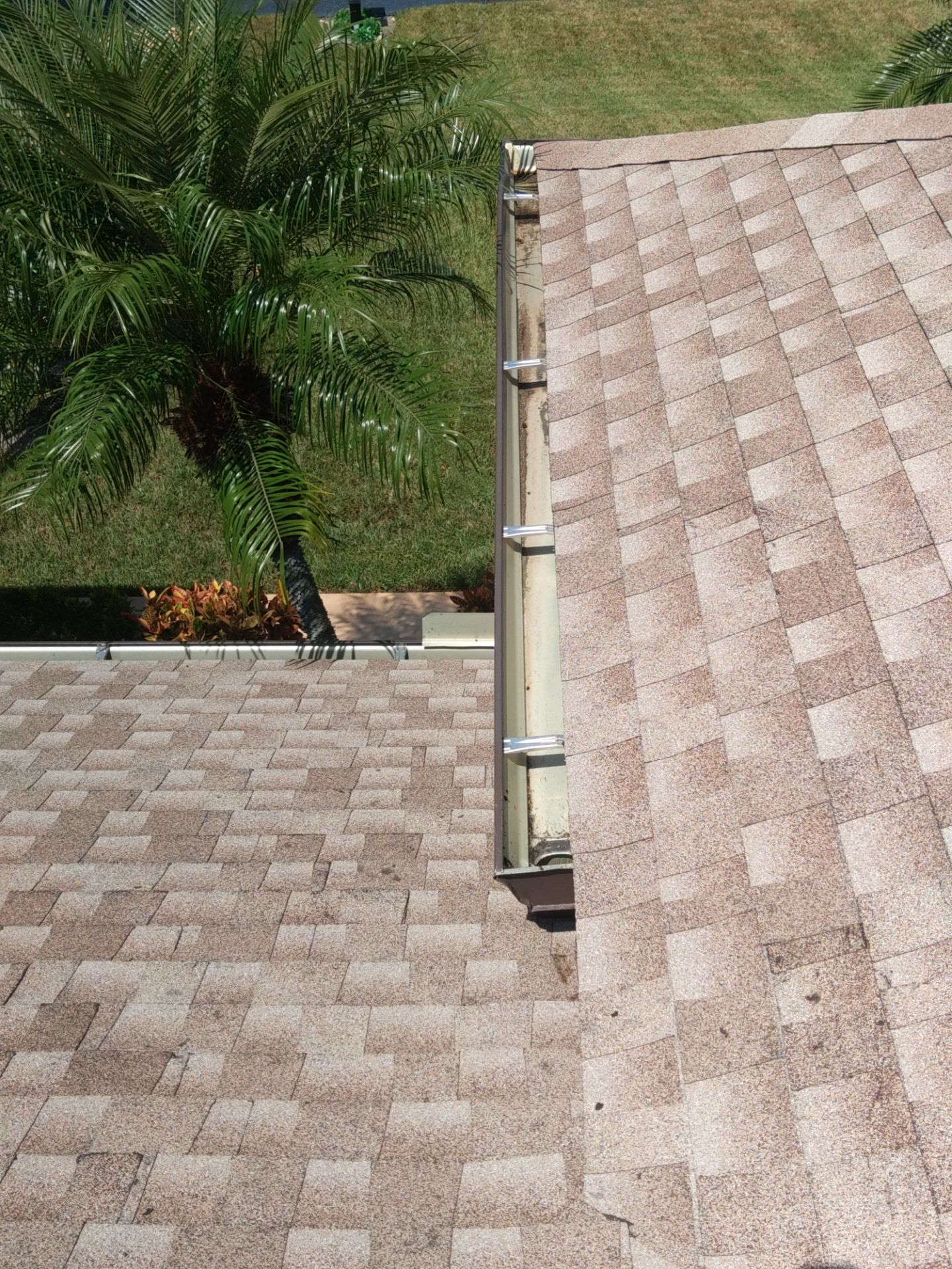 Aluminum Seamless Gutters Installation in Fort Myers FL by Gutter Professors